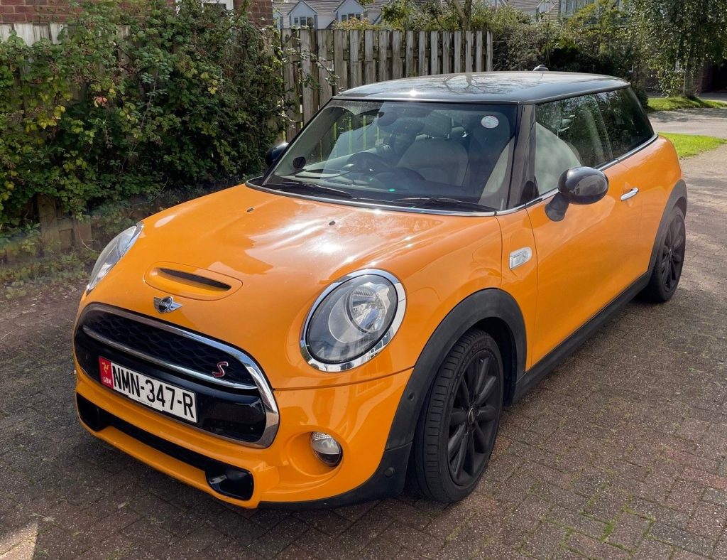 Mini